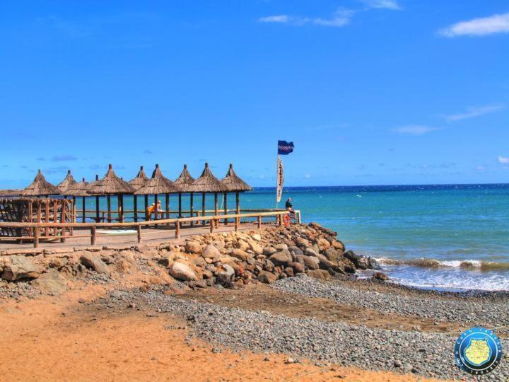 Moderno Apartamento Con Vistas Al Mar Playa Del Aguila  ภายนอก รูปภาพ
