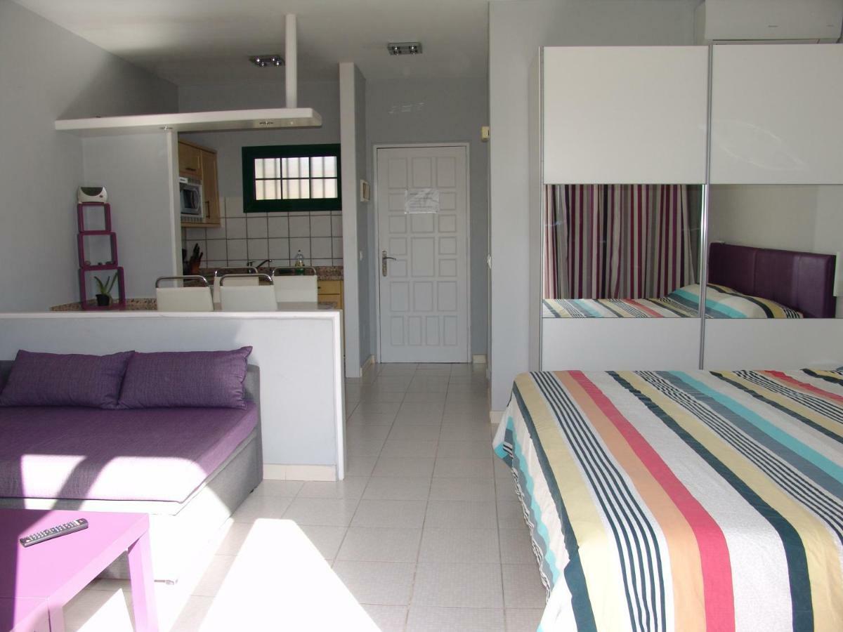 Moderno Apartamento Con Vistas Al Mar Playa Del Aguila  ภายนอก รูปภาพ